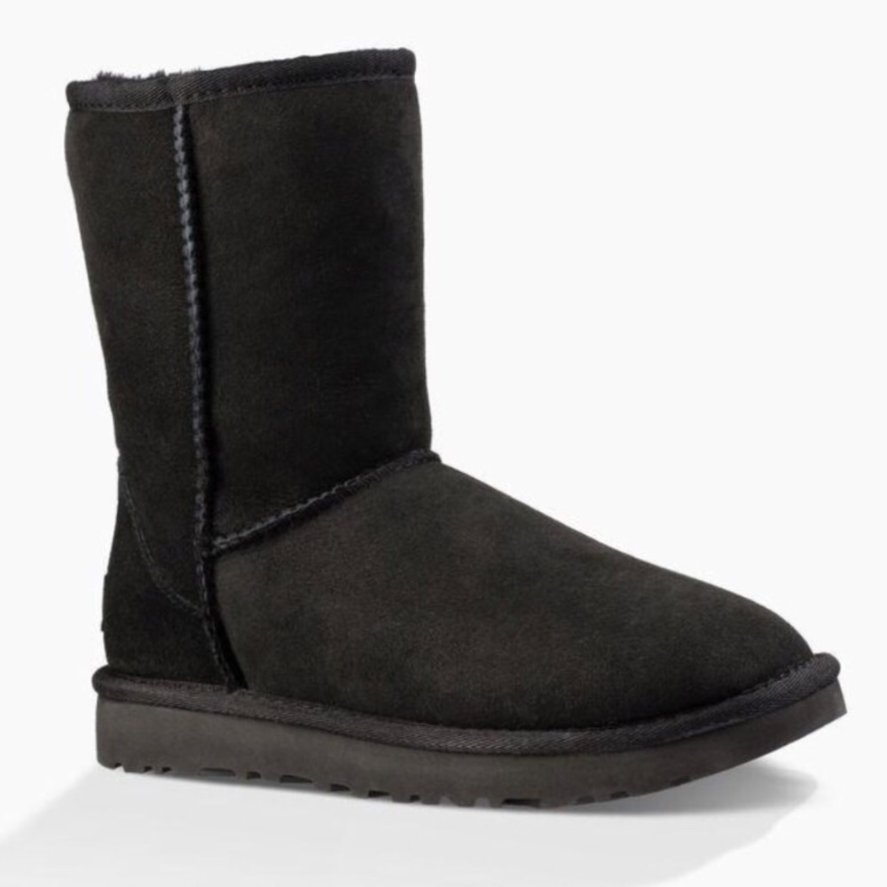 UGG Australia Classic Short Black Leather NWB - Picture 4 of 7